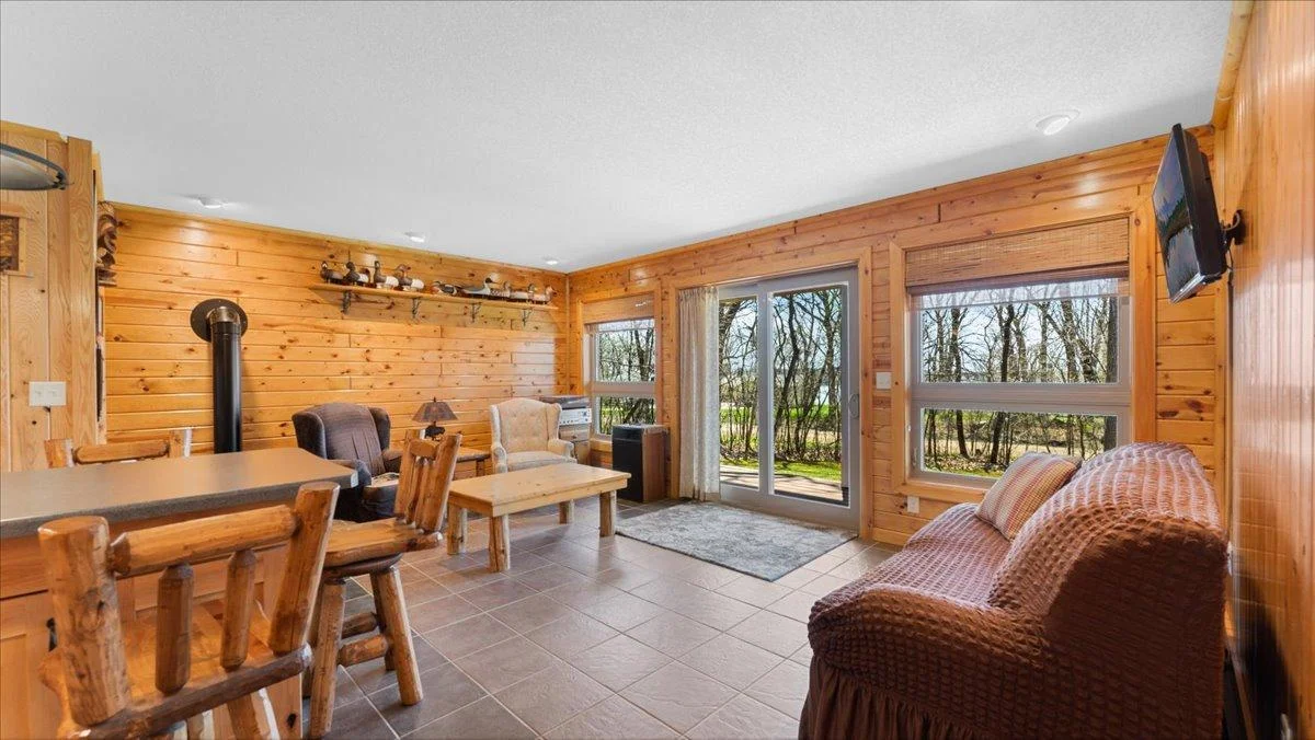14916 Upper Sandy Rd, Ashby, MN  56309 - So Much Natural Light