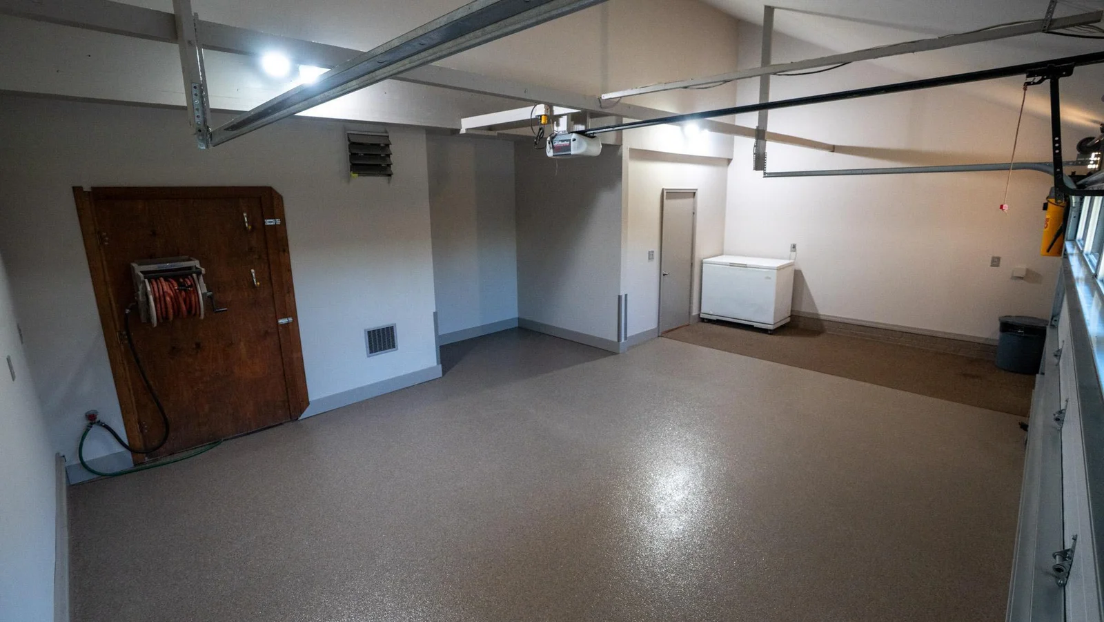 Attached Garage
