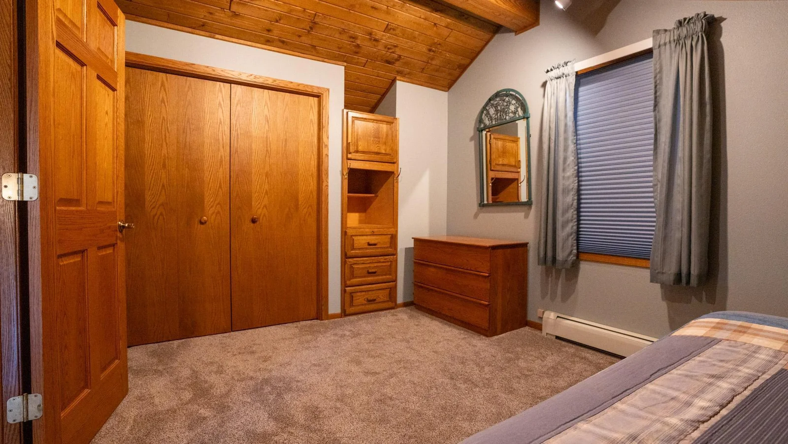 Upper Level Bedroom