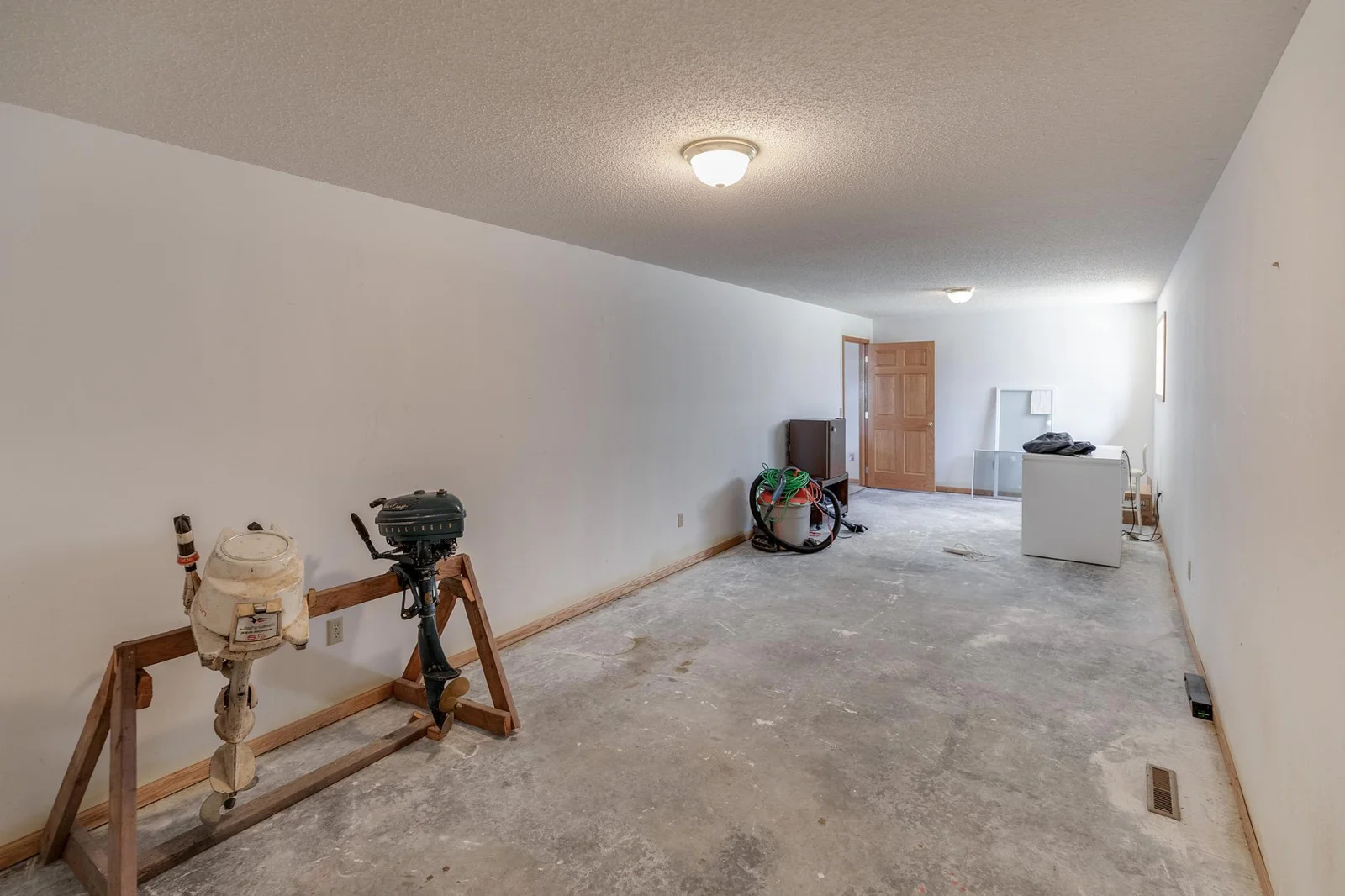 perfect heated shop / workout room