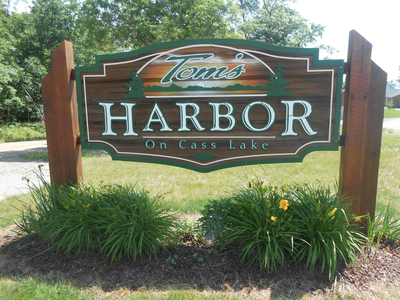 Toms Harbor