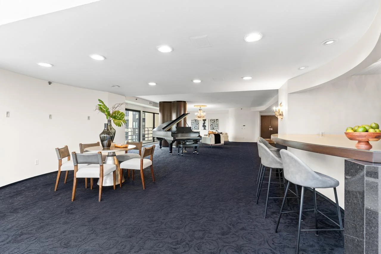 Great Room with Bar