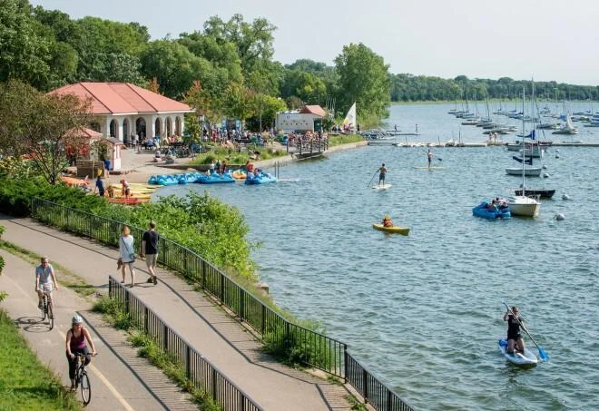Walking and Bike Paths along Bde Maka Ska