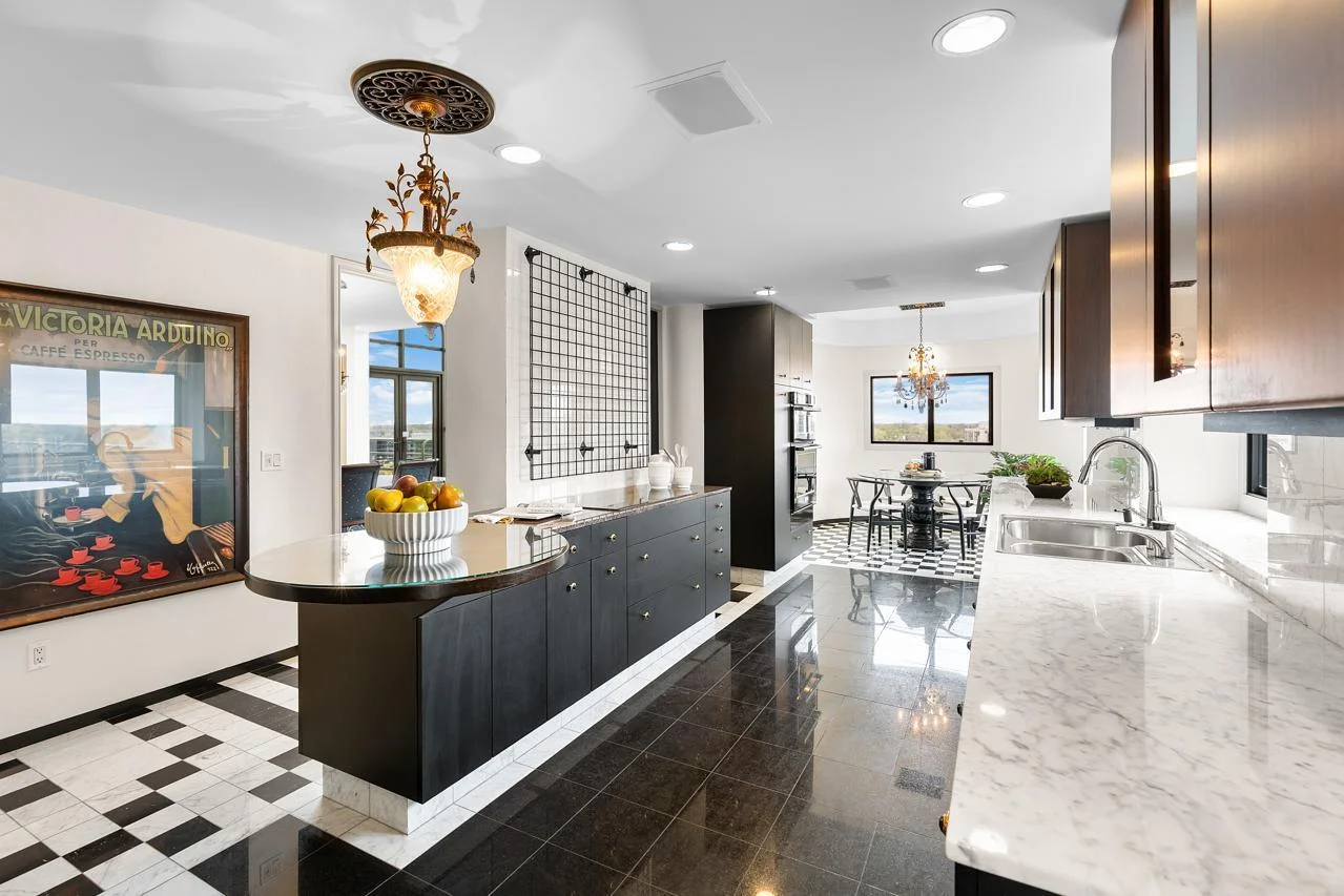 Contemporary Kitchen