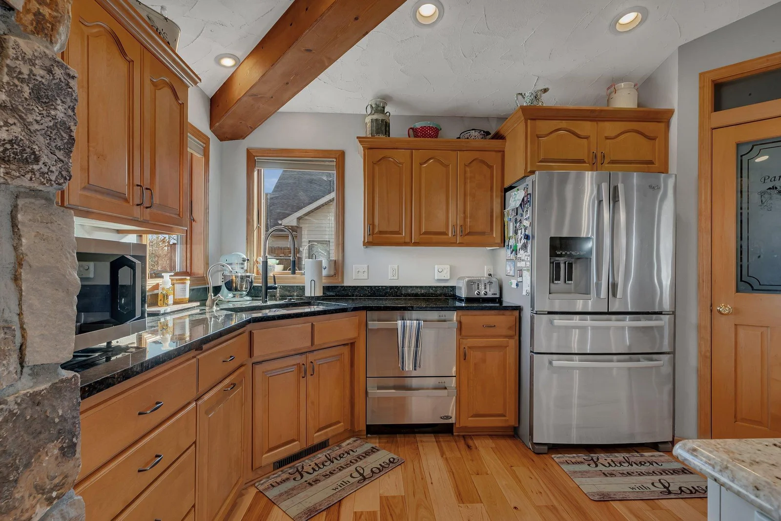Ample cabinetry for all your kitchen utensils.