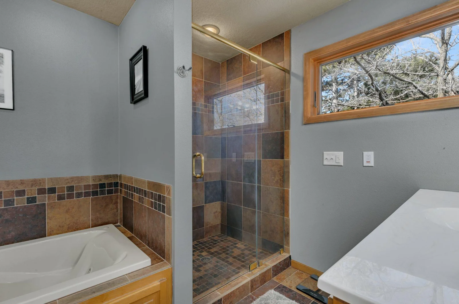 Appreciate the separate tub and shower.