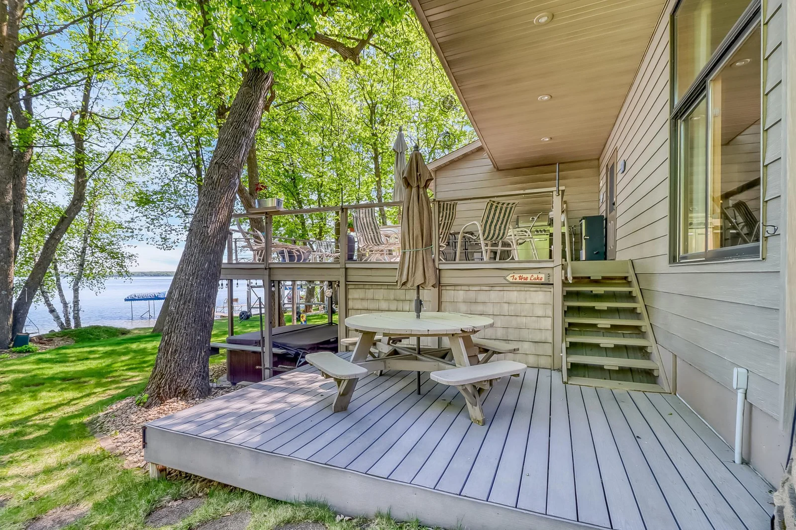 Exterior Lower Deck