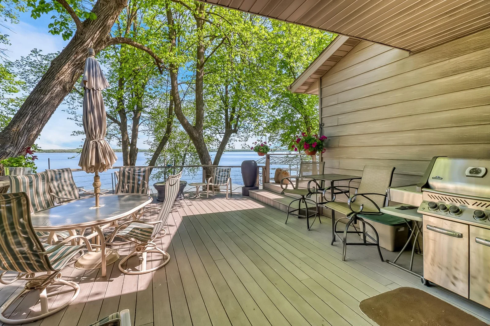 Exterior Deck