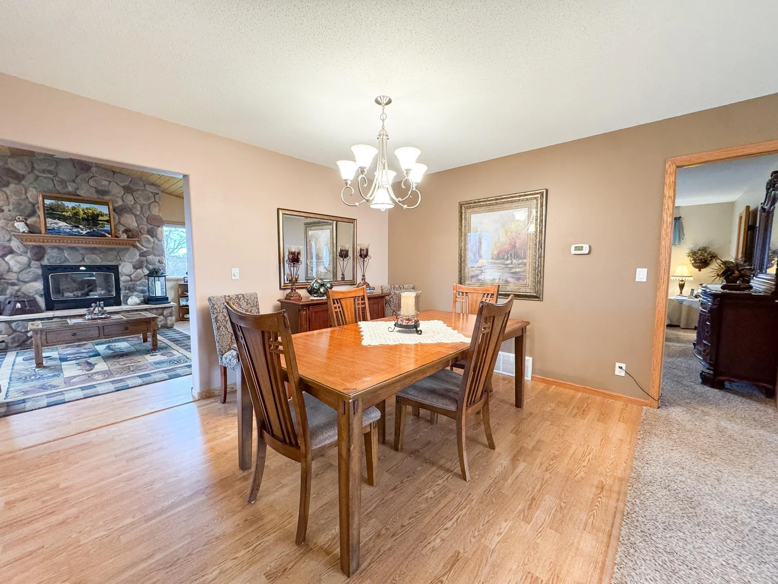 Dining Room.jpg