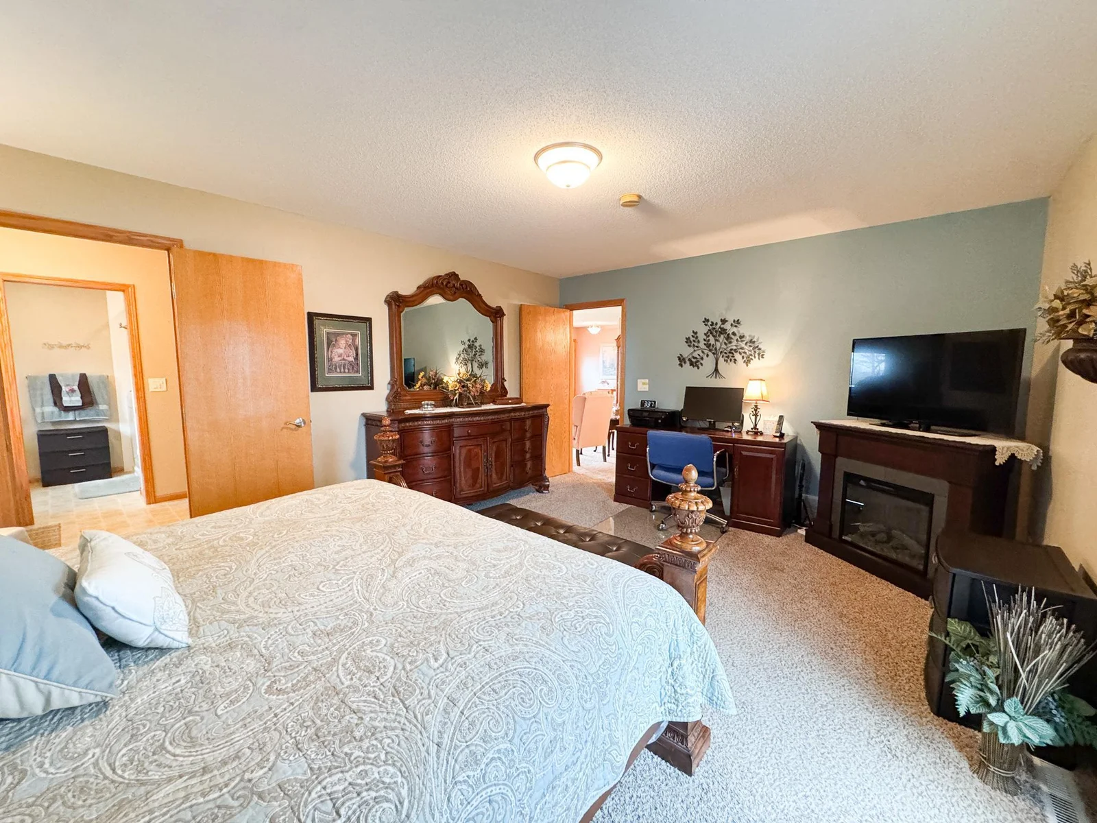 Primary Bedroom 1.jpg