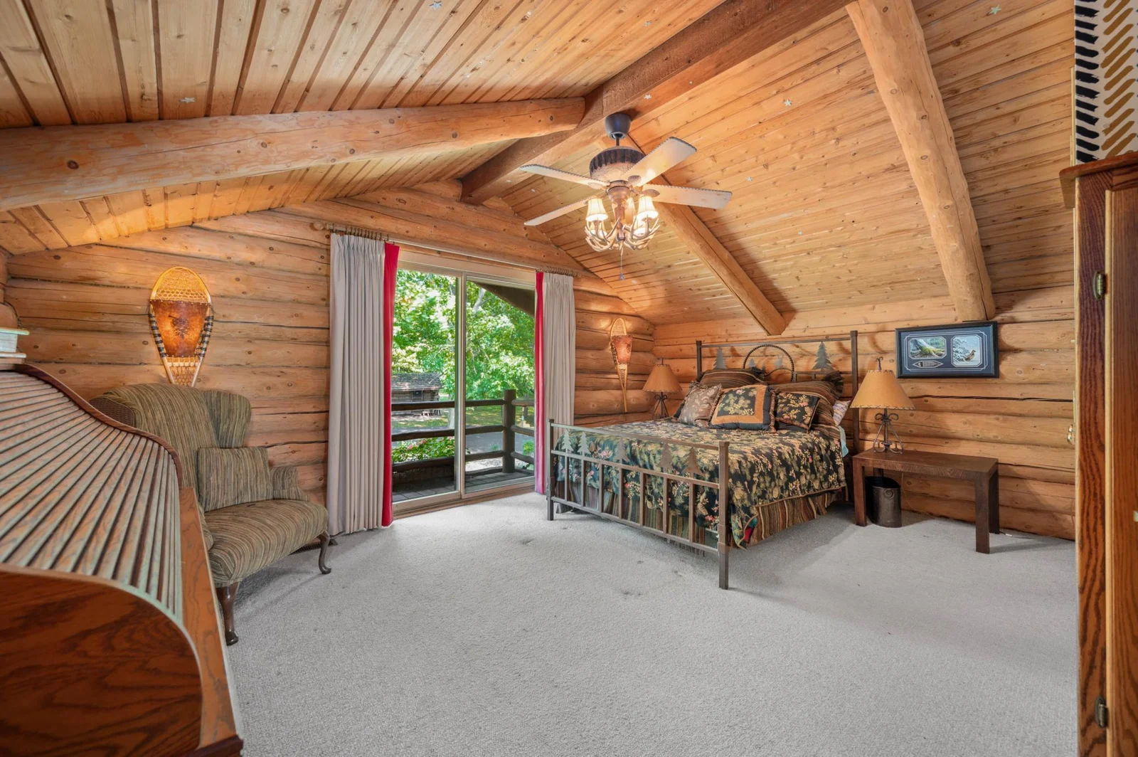 Upper level bedroom