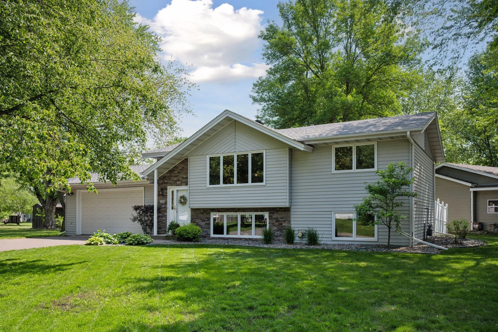 220 Willow Lane, Foley