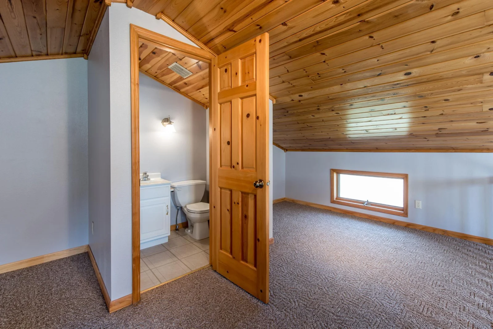 Guest House - Upper Level