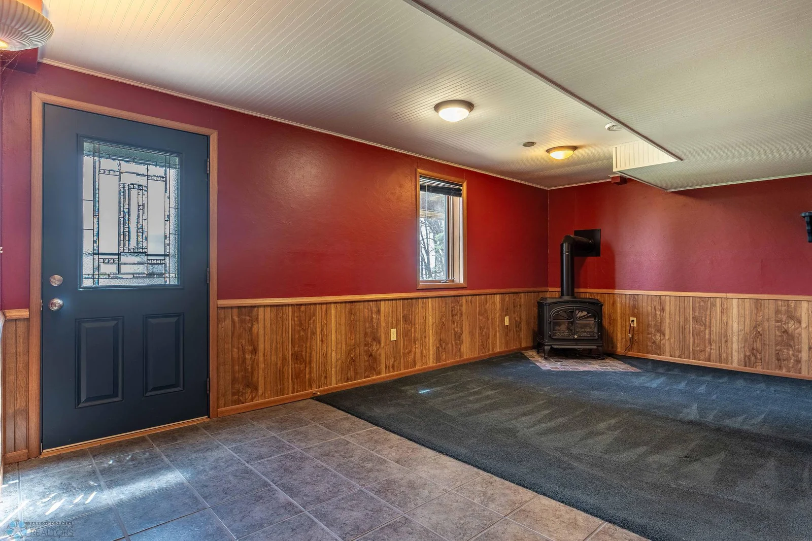 23898 324th Ave Underwood SPRING-231.jpg