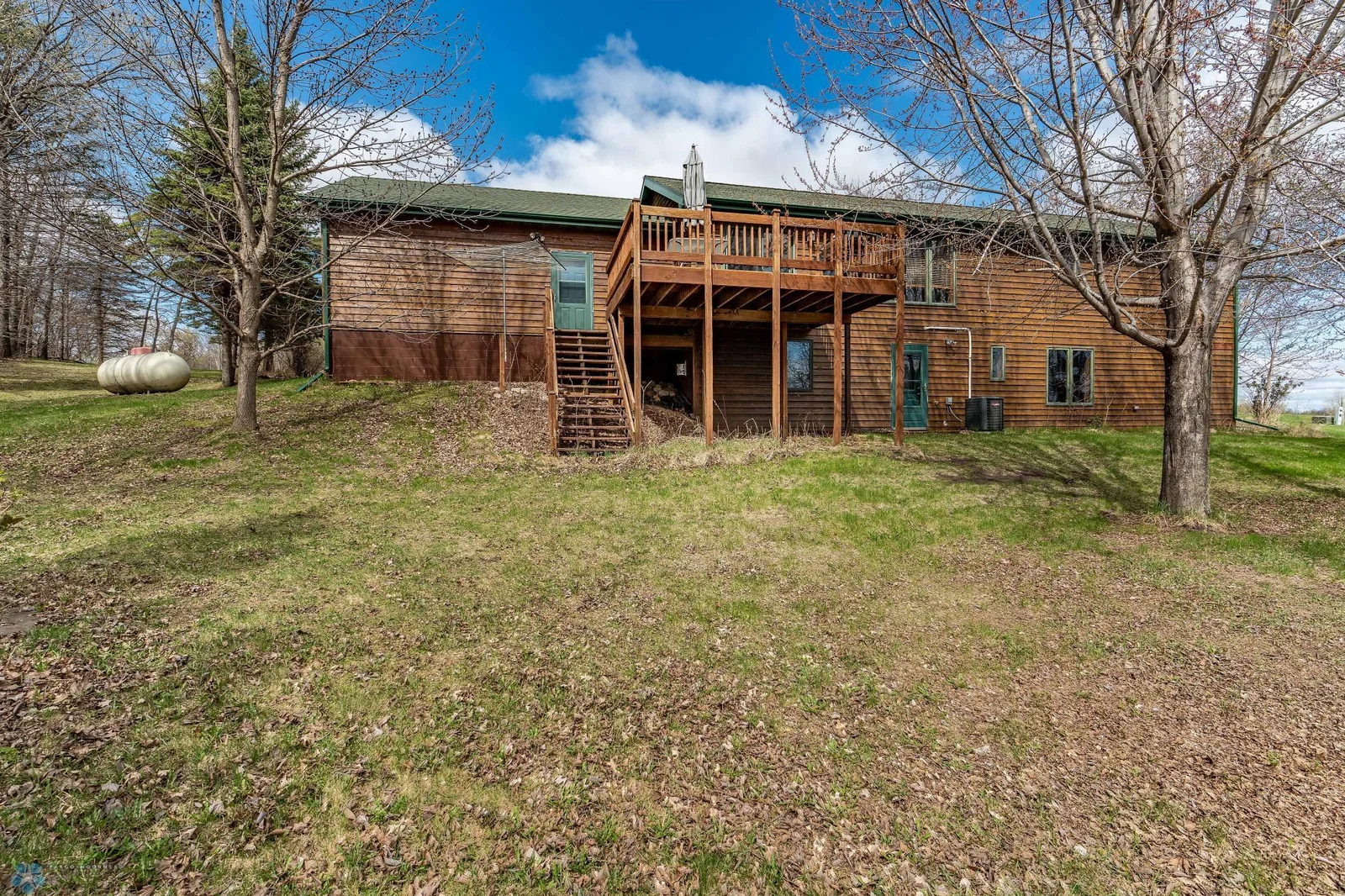 23898 324th Ave Underwood SPRING-114.jpg