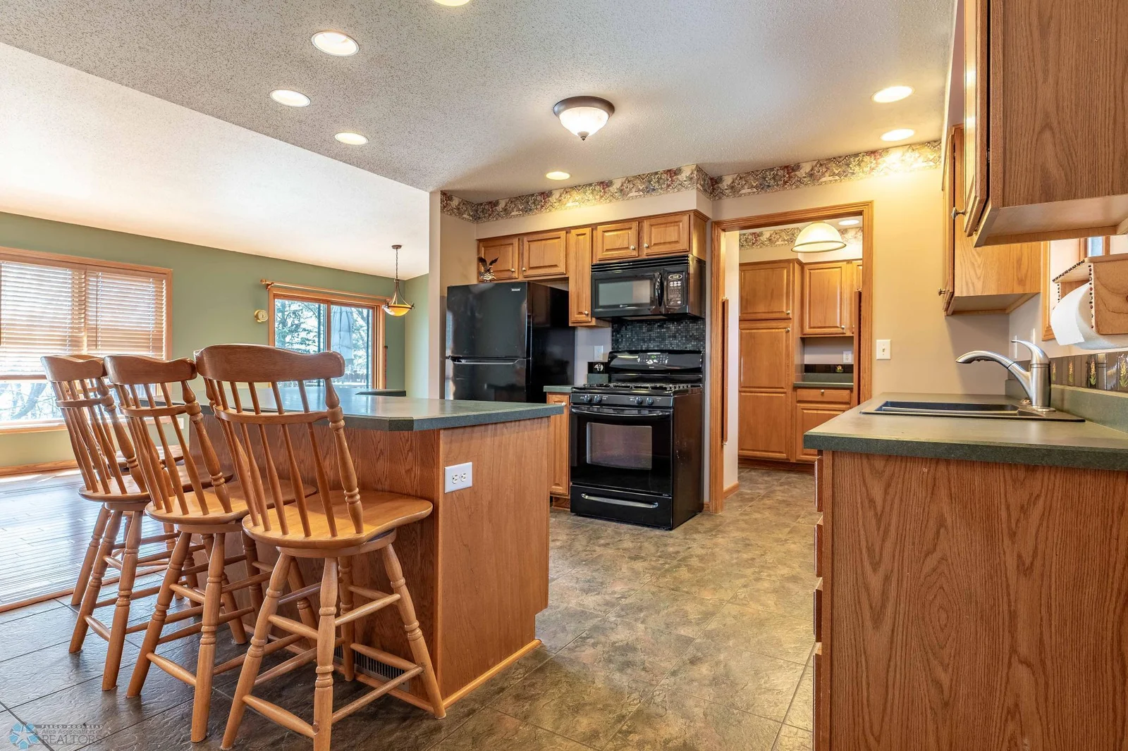 23898 324th Ave Underwood SPRING-204.jpg