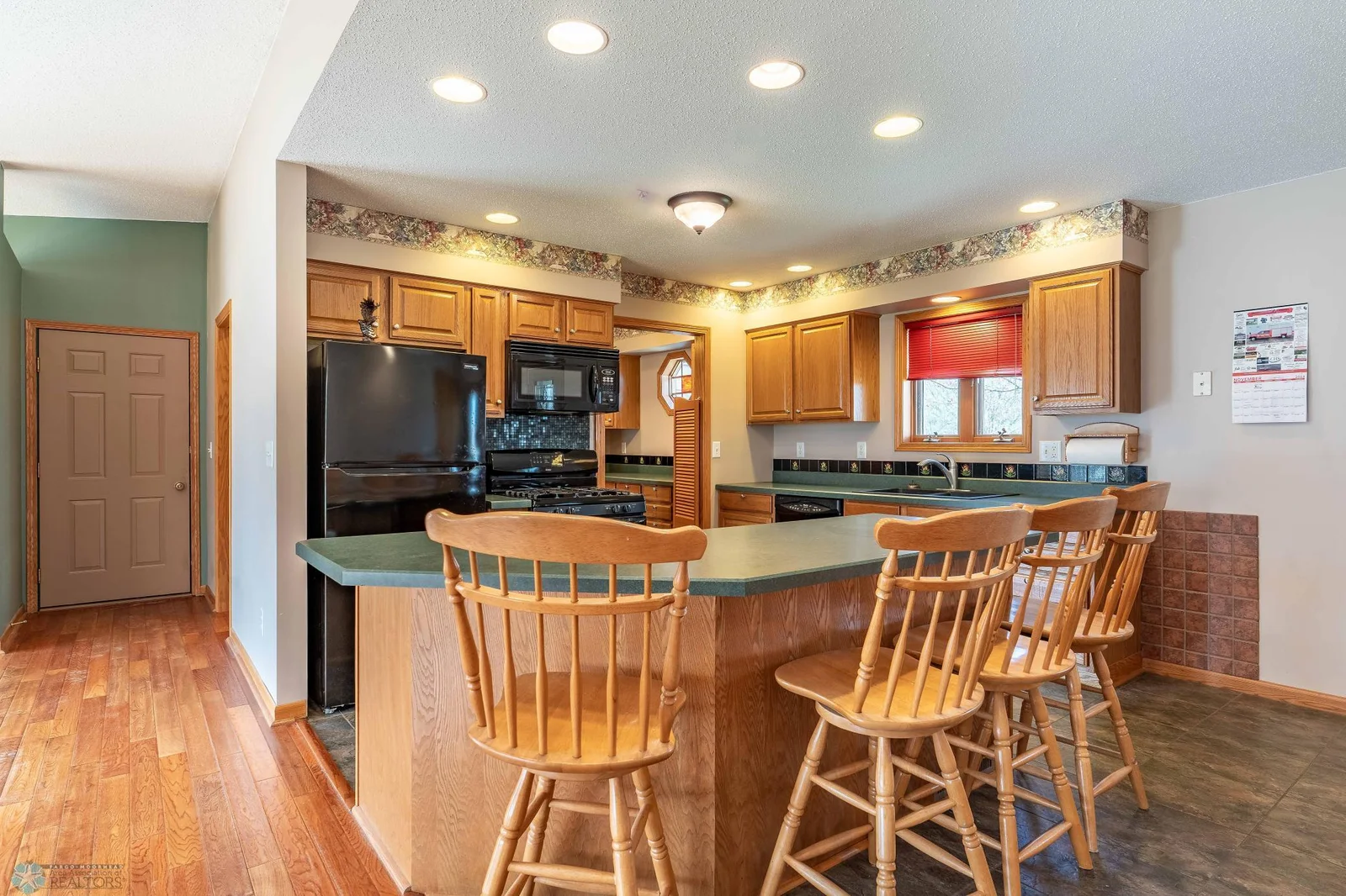 23898 324th Ave Underwood SPRING-208.jpg
