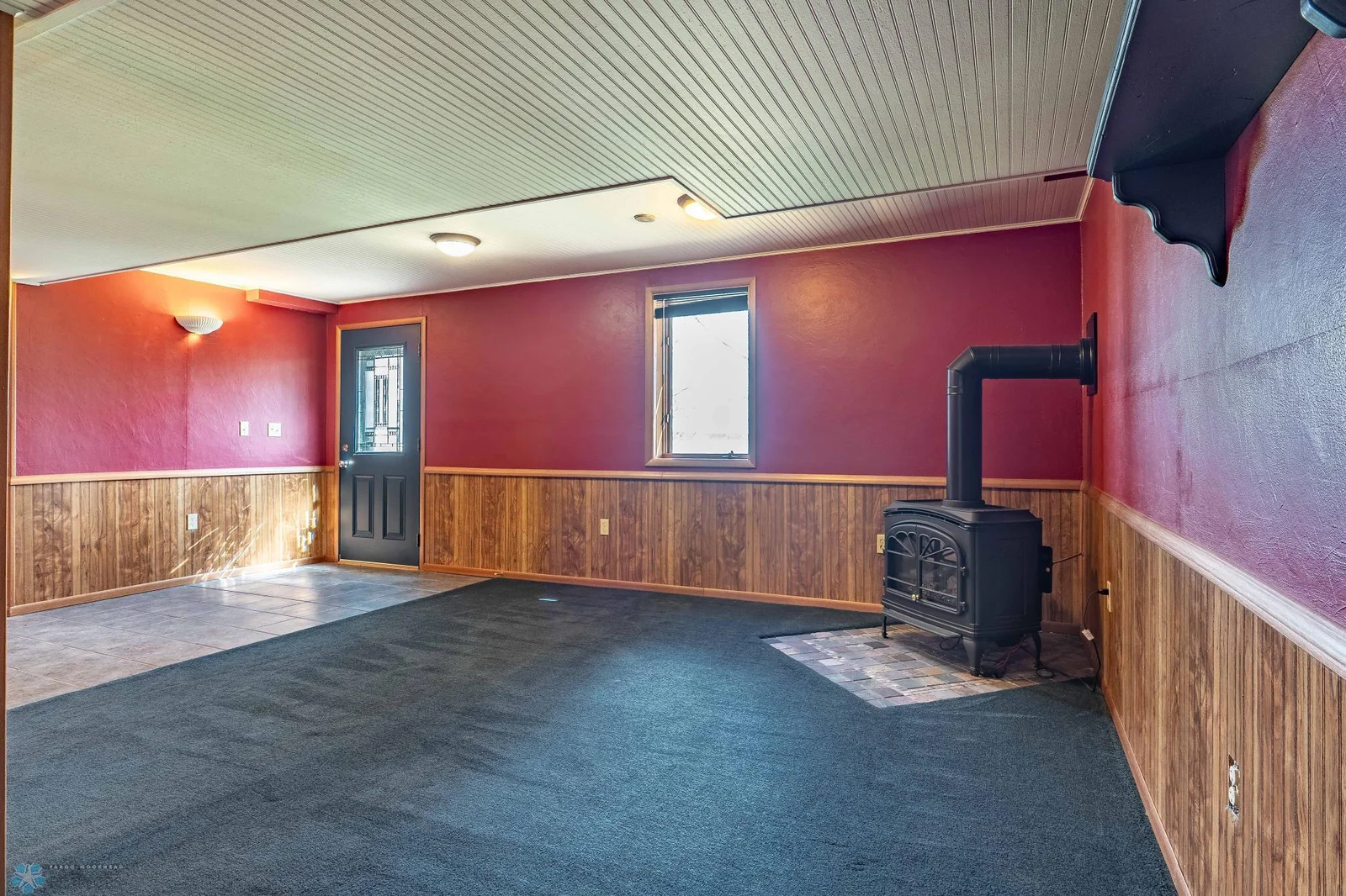 23898 324th Ave Underwood SPRING-233.jpg