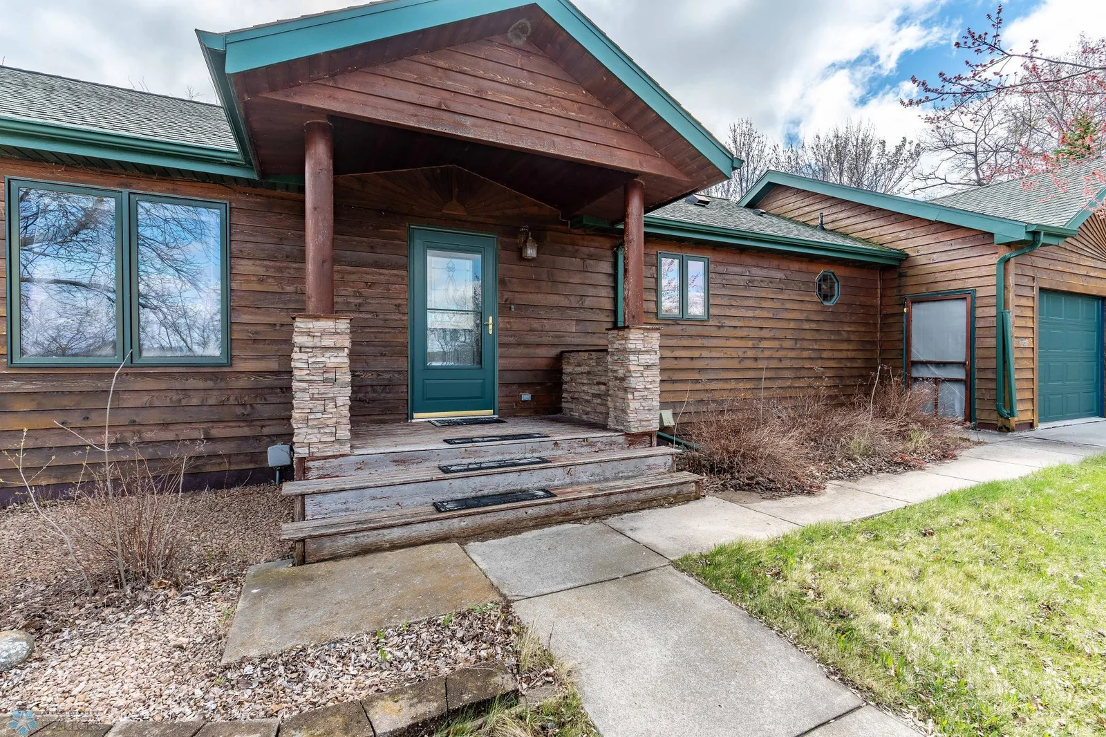 23898 324th Ave Underwood SPRING-105.jpg