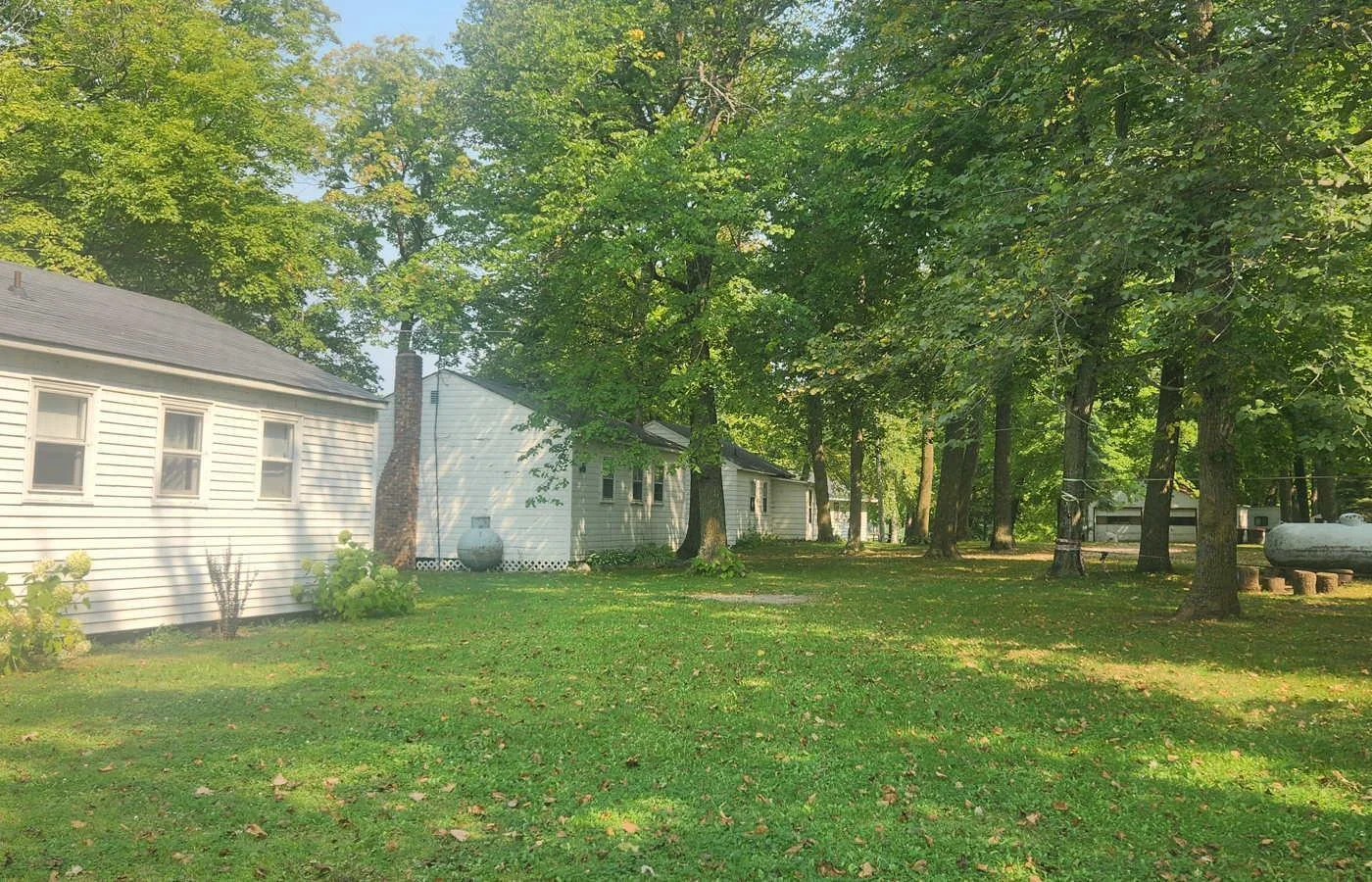21 Winterhaven cabins 1-4.jpg