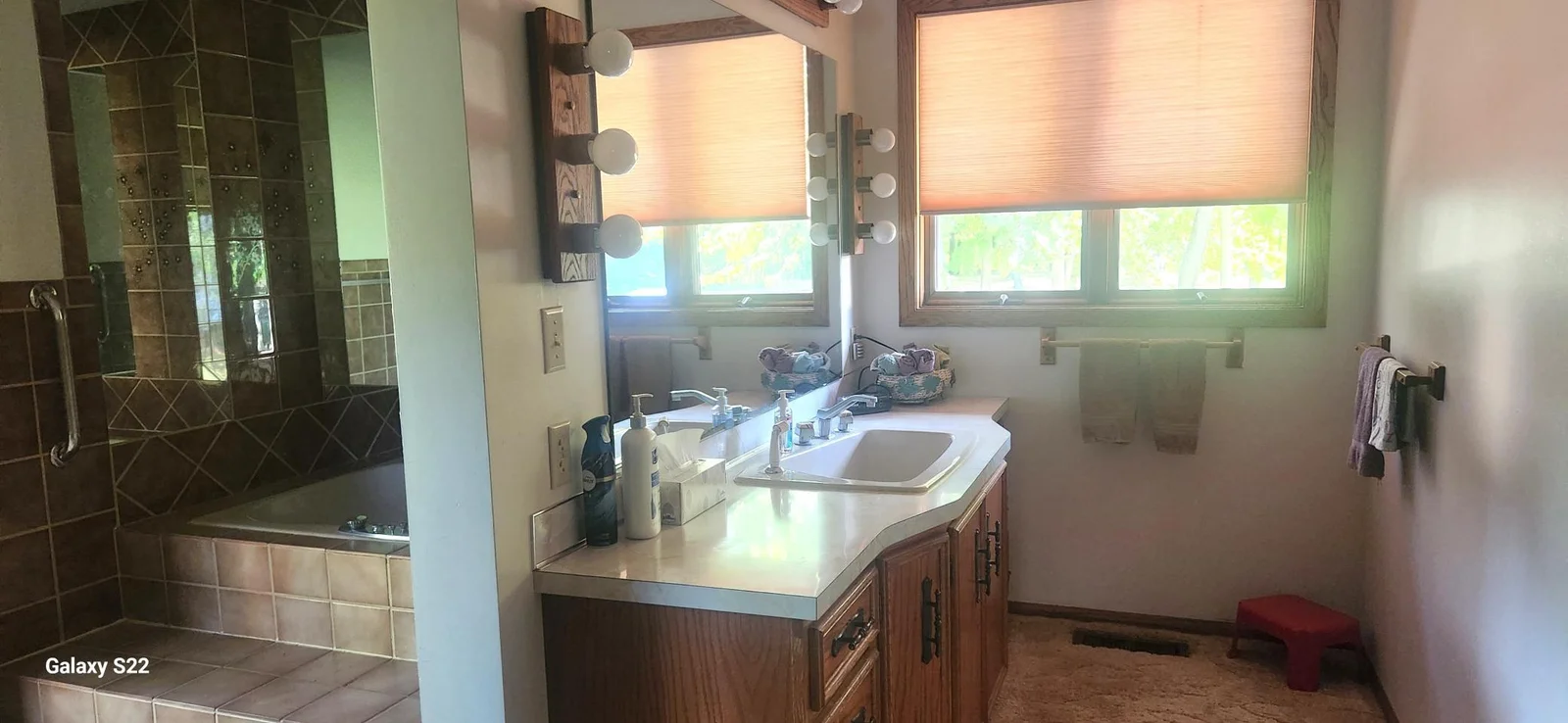 9 Winterhaven home private bath.jpg