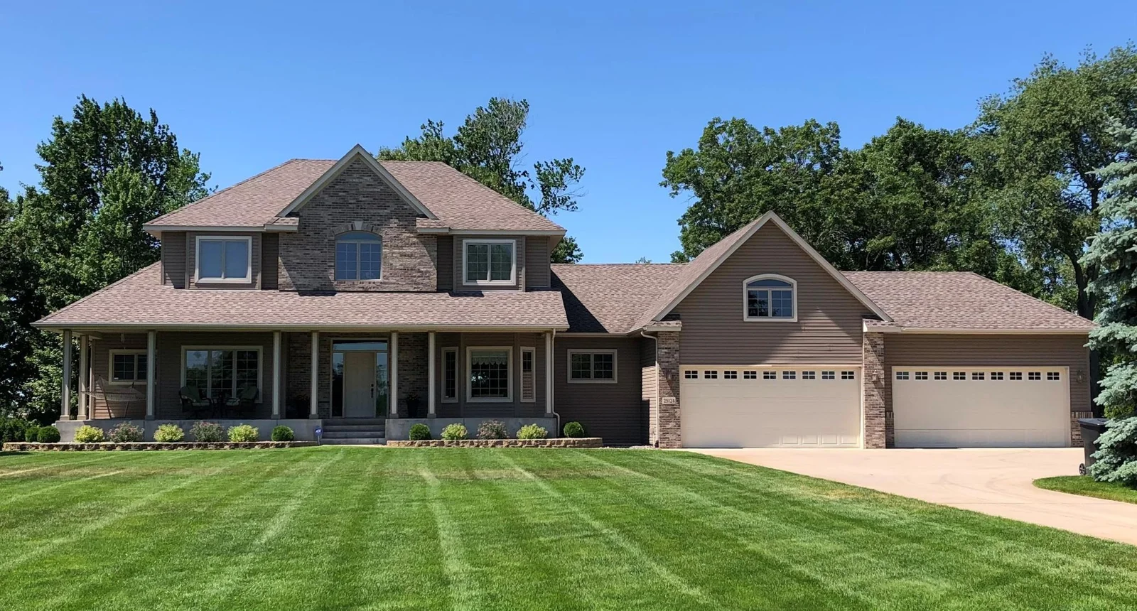 Front of home.jpg