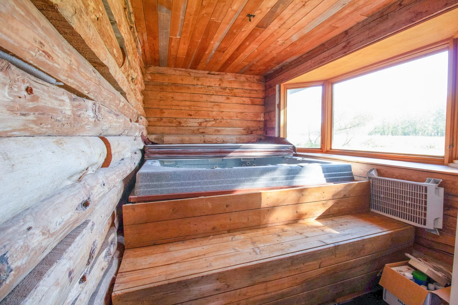35 Home Hot Tub.jpg
