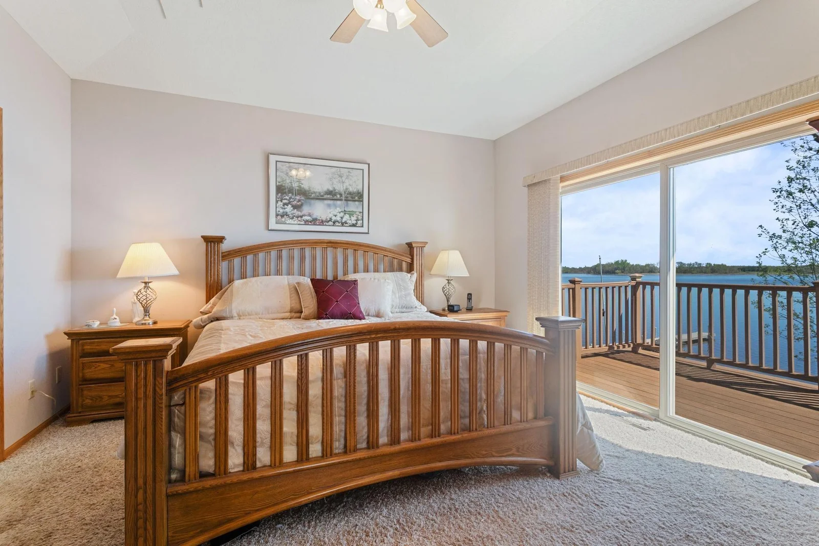 Main floor primary bedroom