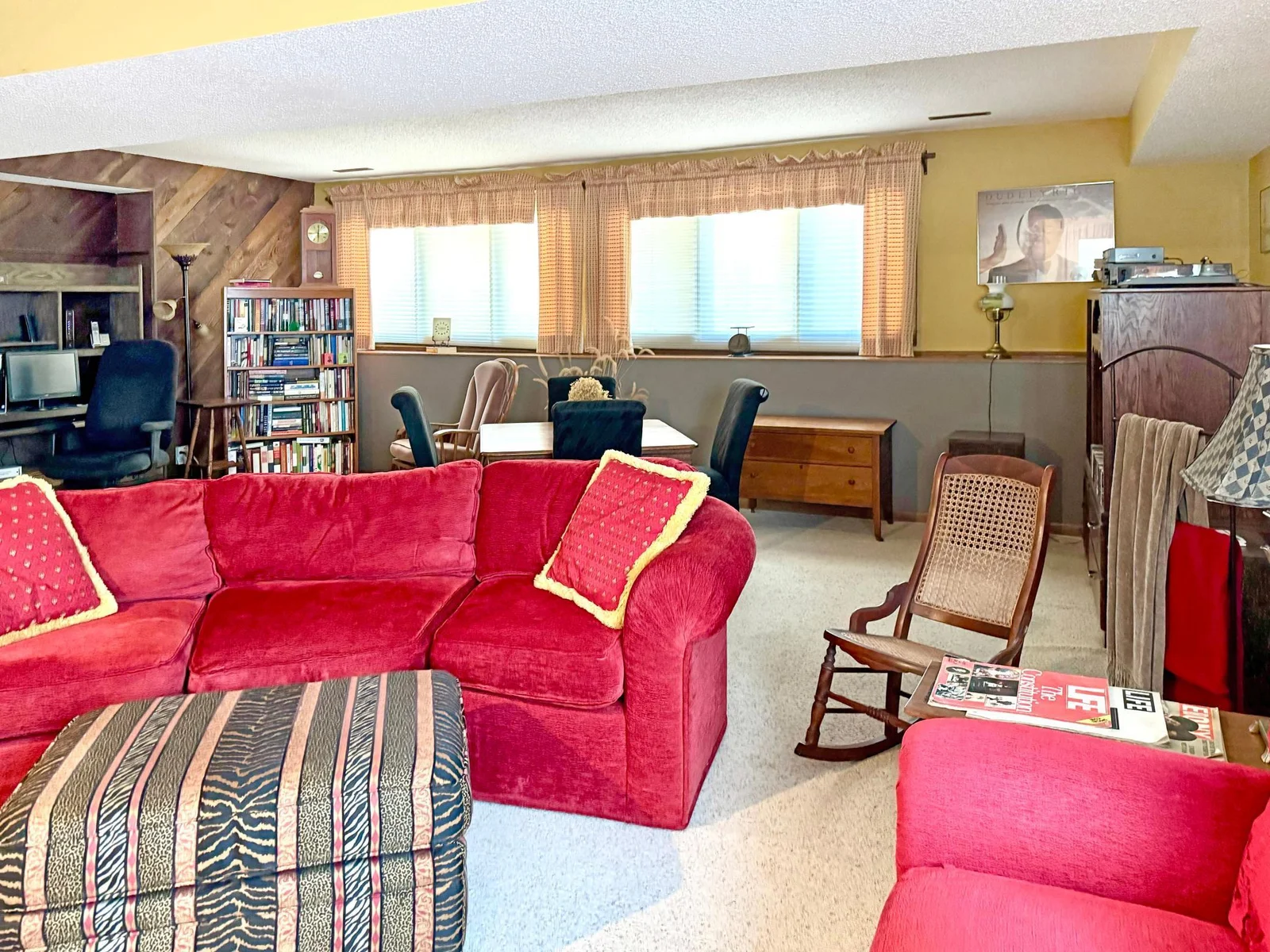 Nice bright rooms.