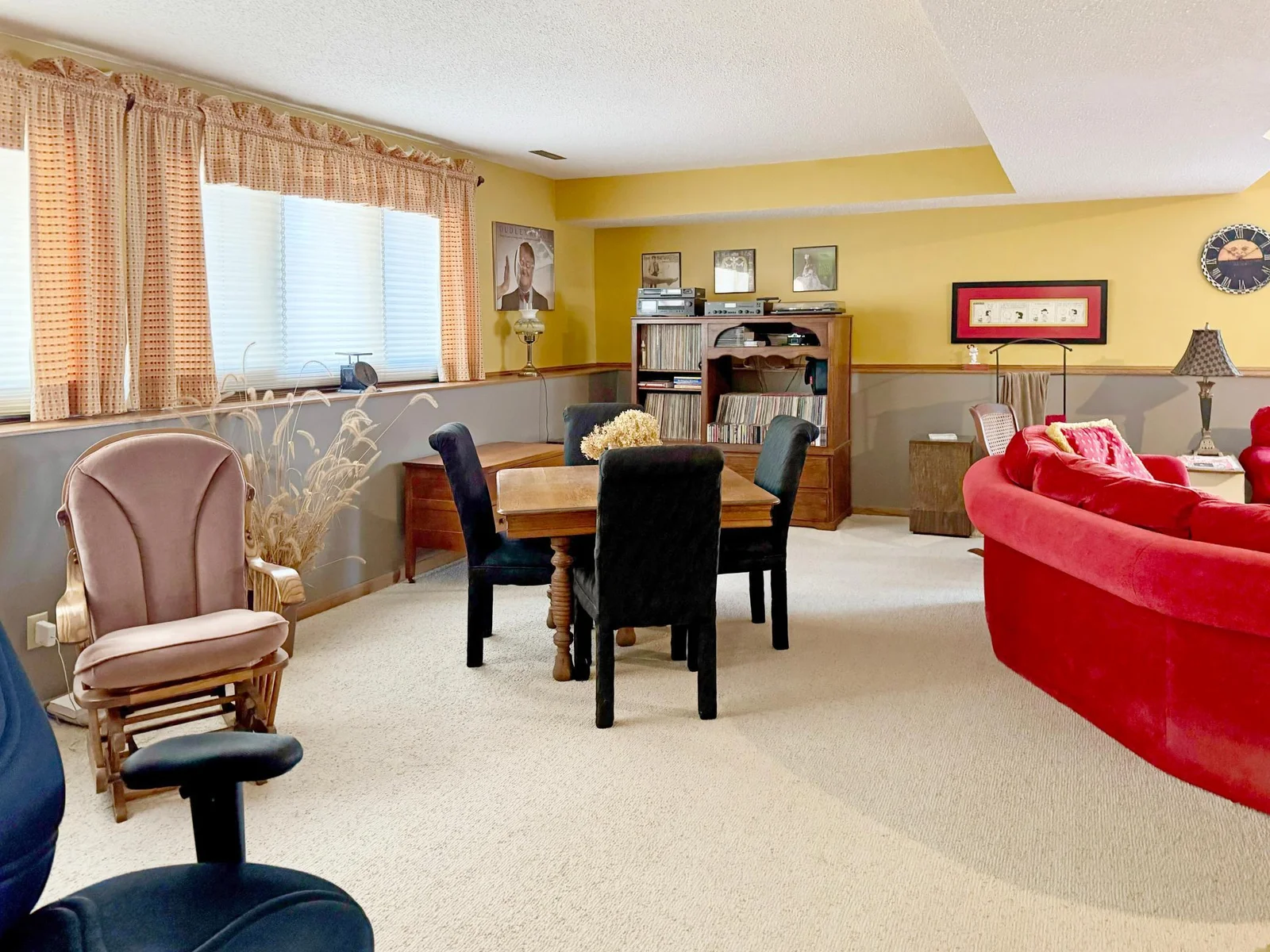 Plenty of space for a game table.