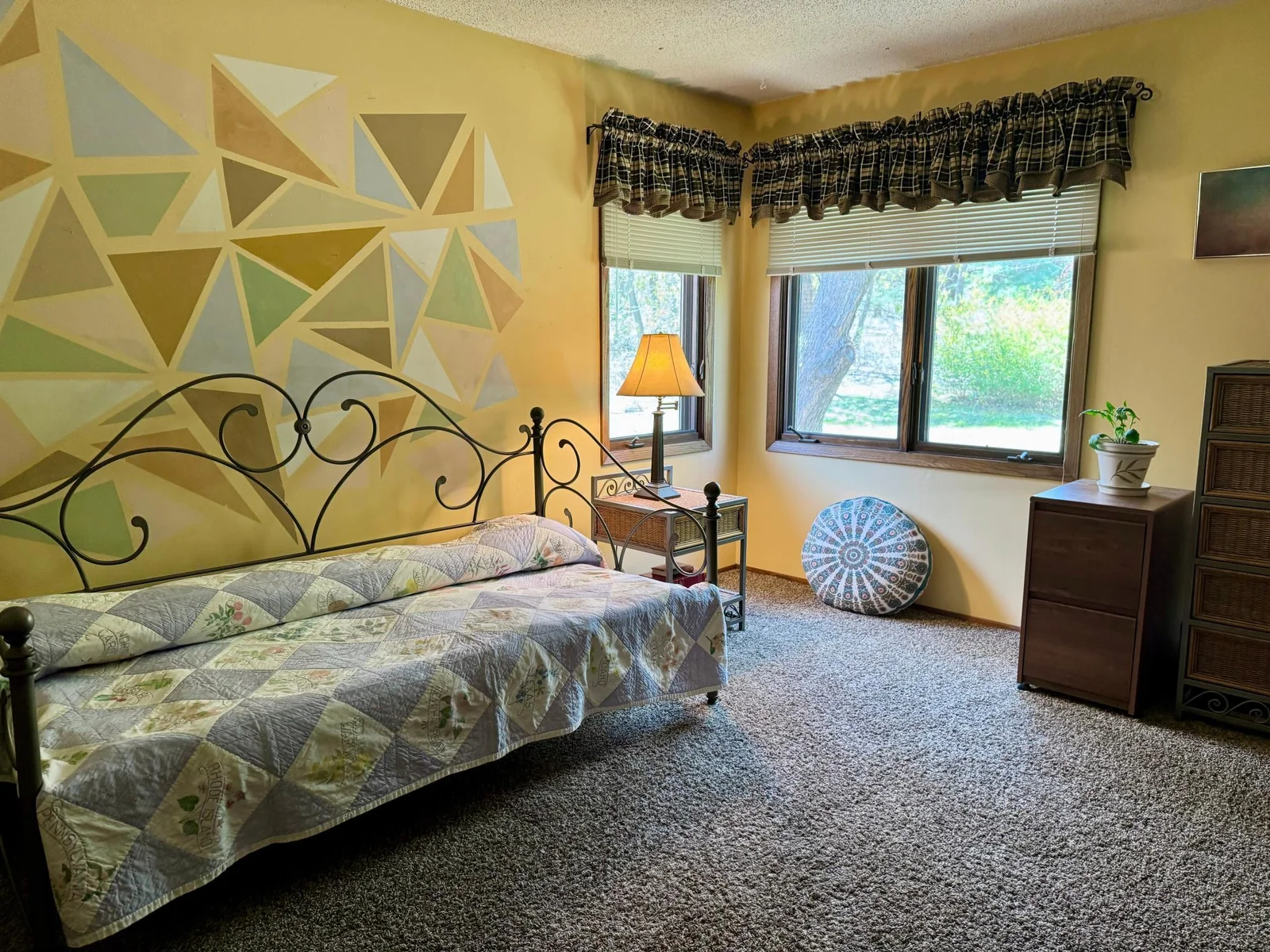 Upper level second bedroom