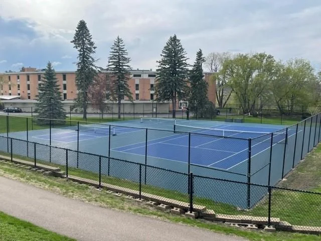 Outside you can enjoy tennis or pickleball,
