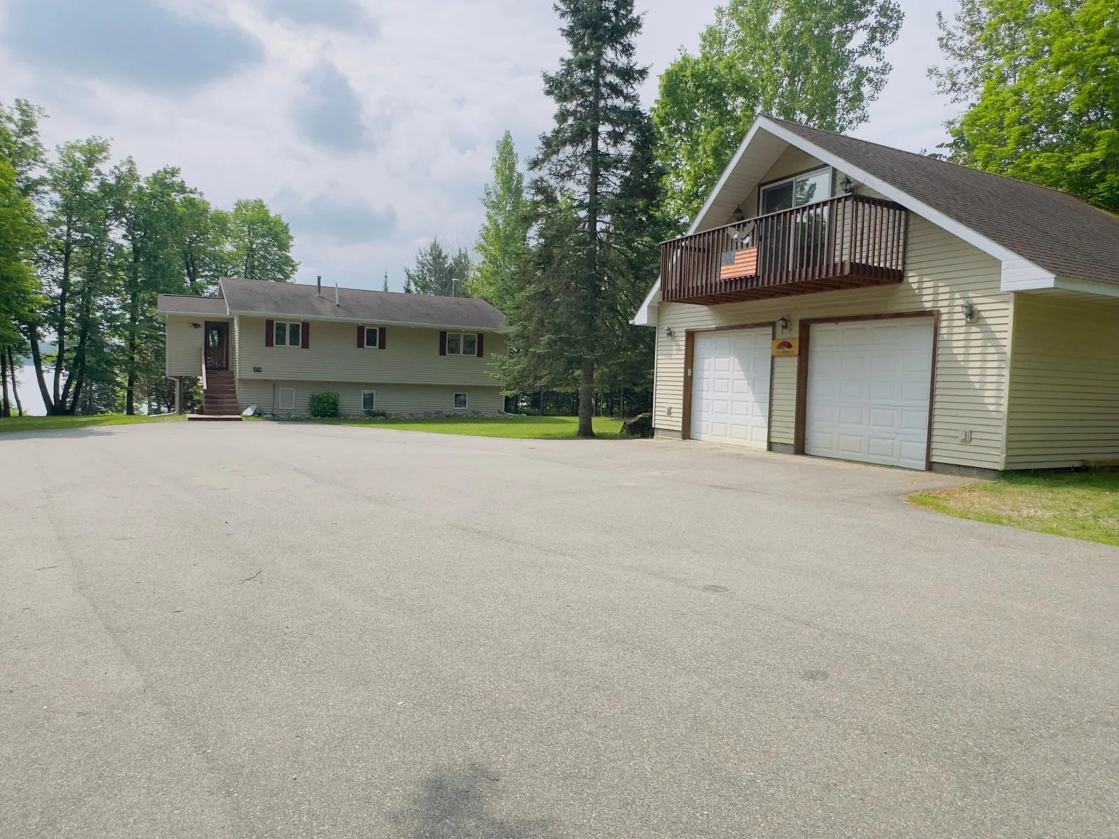 Home and garage.JPEG