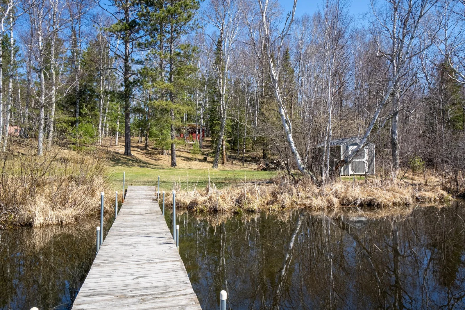 Thumbnail photo 3