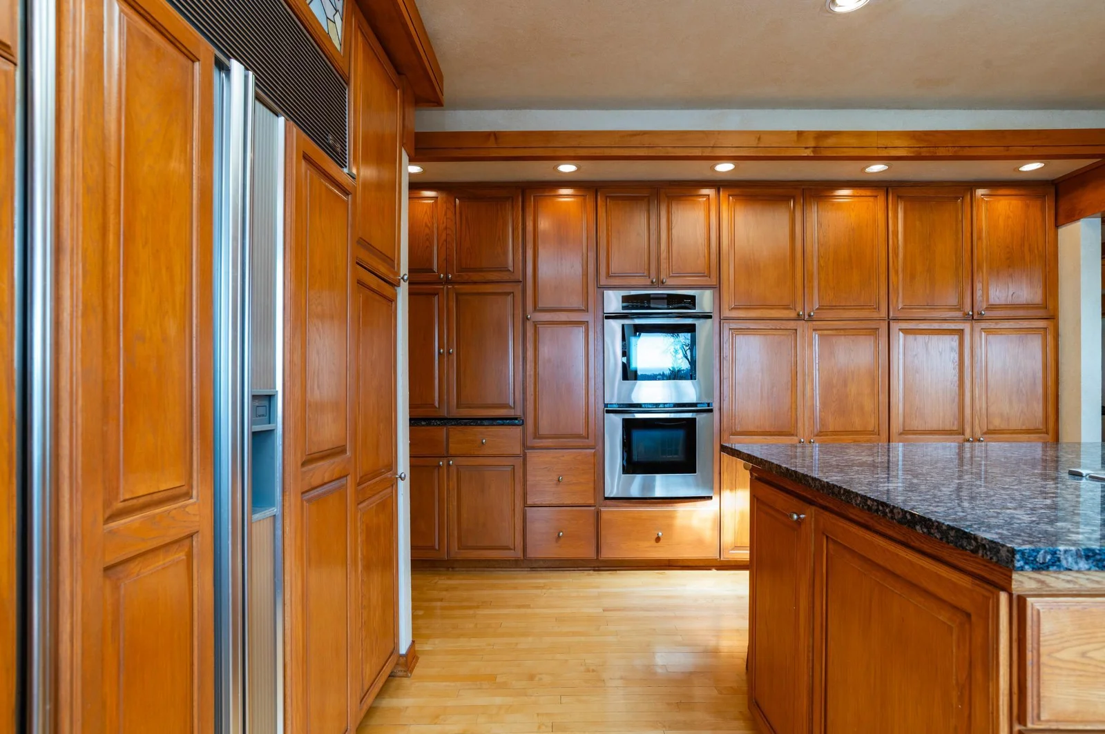 Lots of storage and double oven