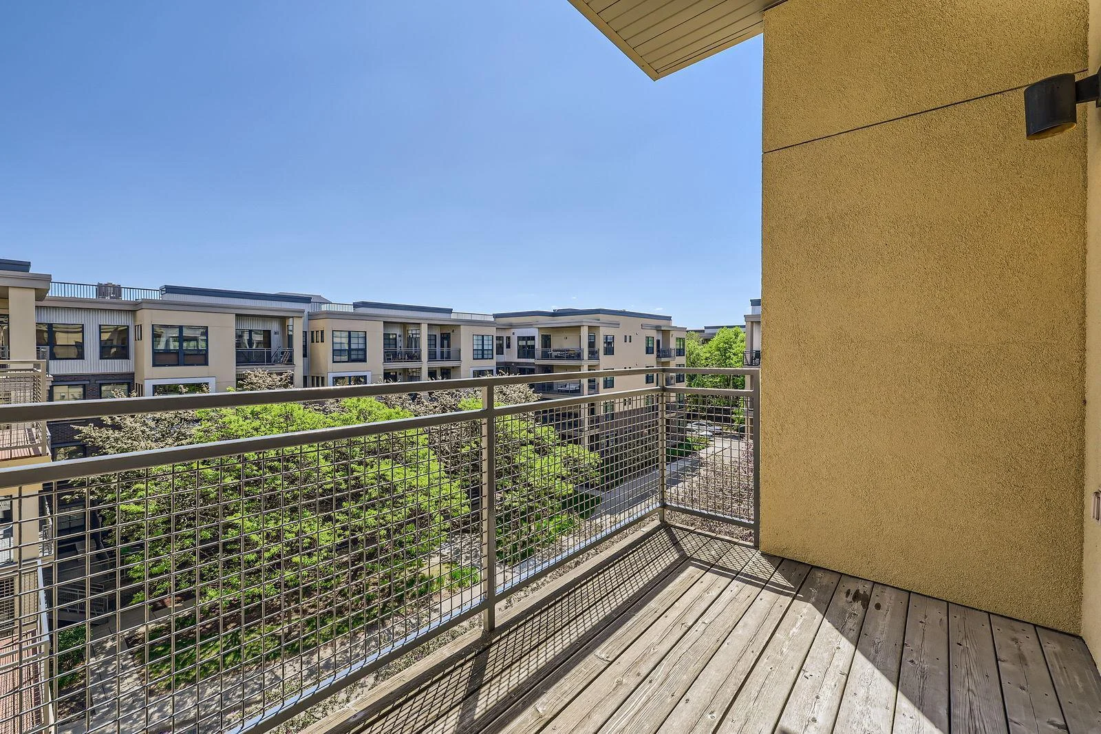 820 Emerald St SE #402 - Web Quality - 024 - 39 Balcony.jpg