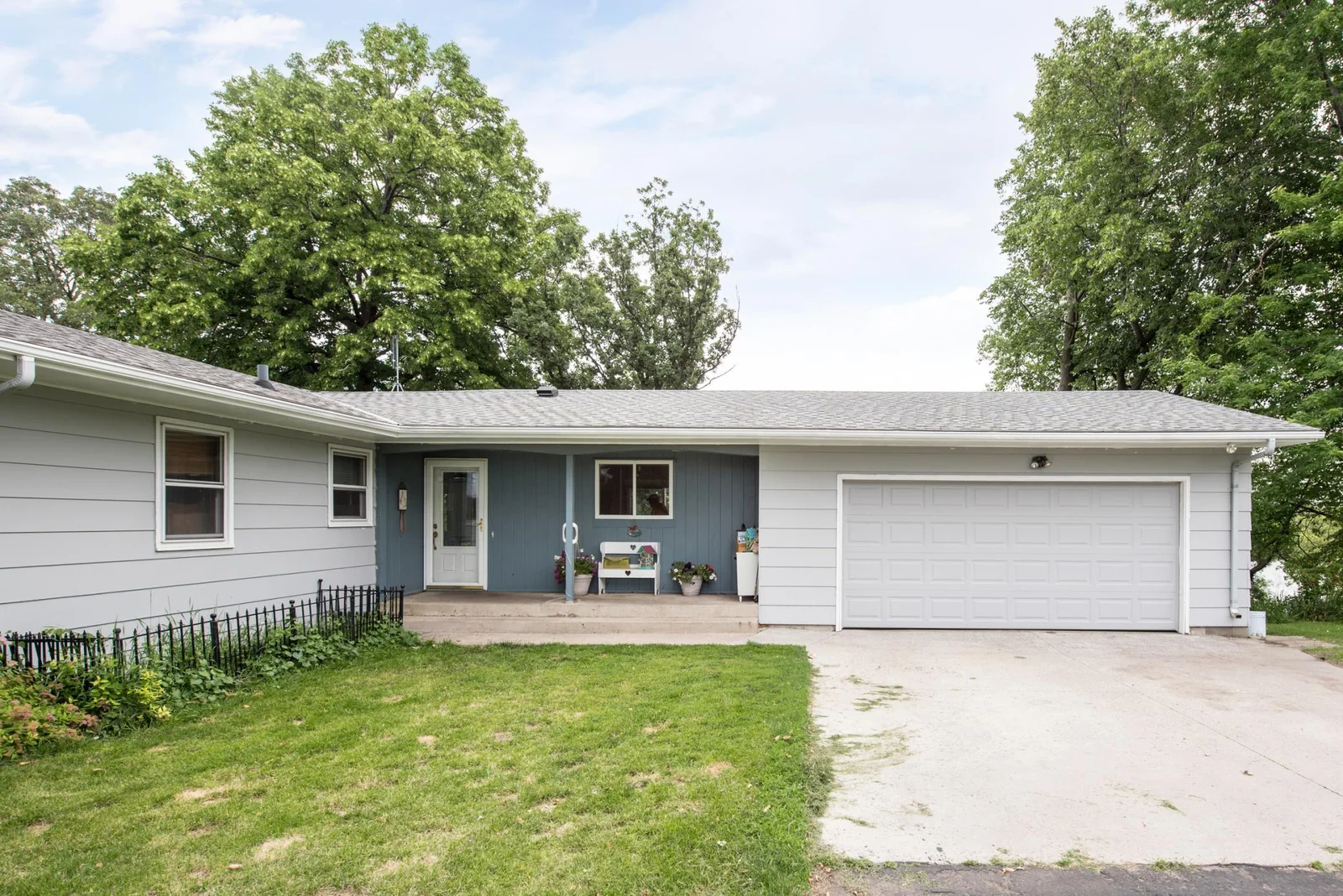 Front of home.jpg