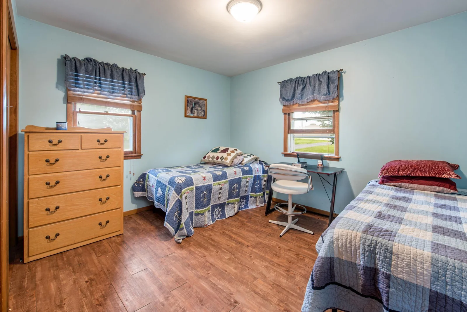 Bedroom 2.jpg
