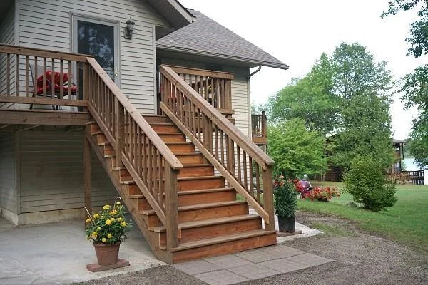 side entrance