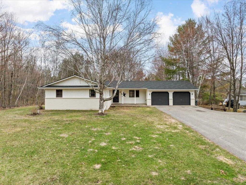 Photo 1 of 19531 Pine Landing