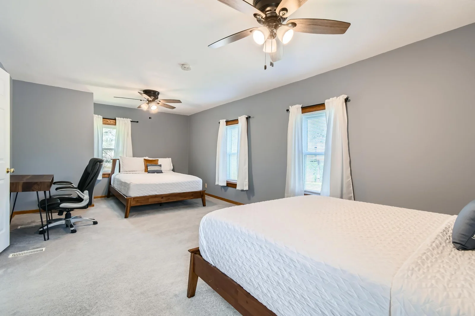 2nd Floor Primary Bedroom