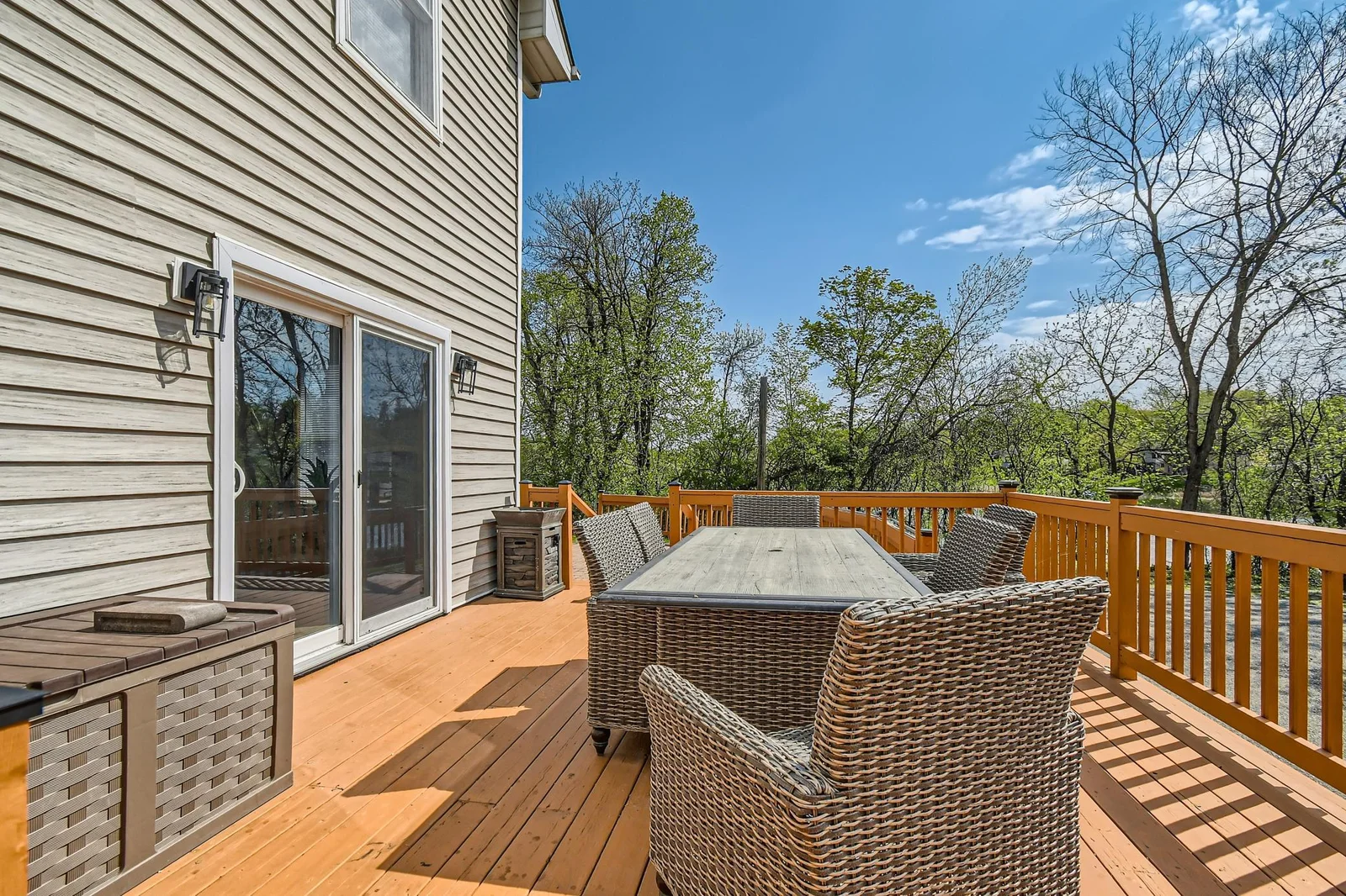 Deck