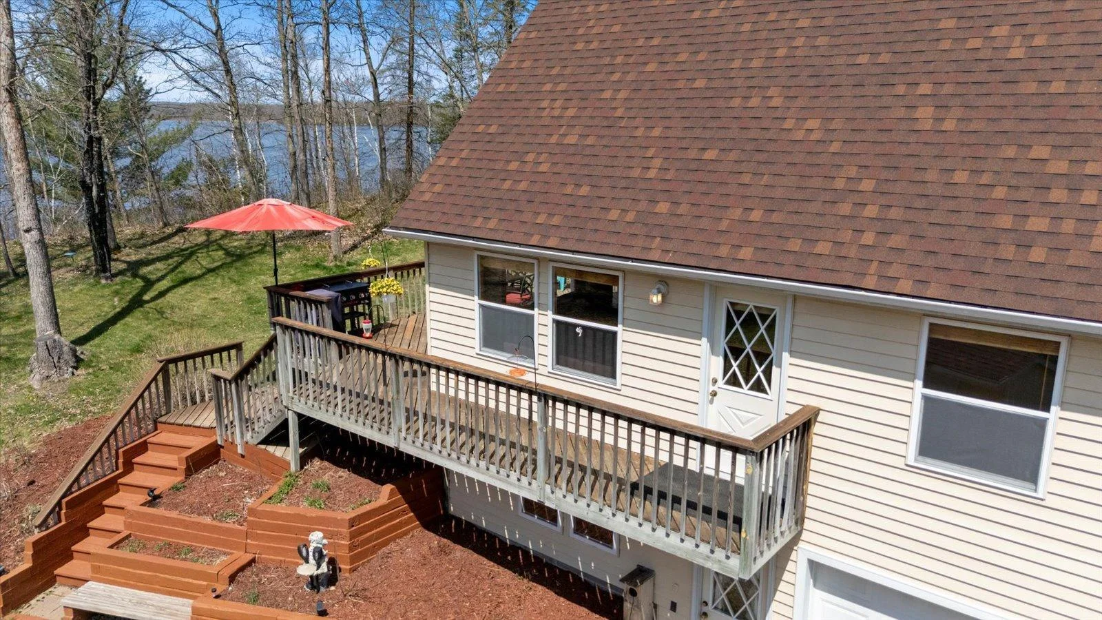 Big wrap around deck!