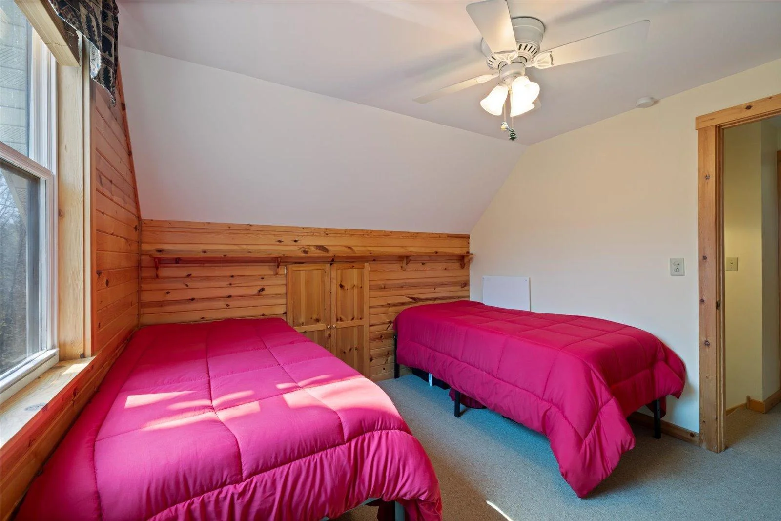 Upstairs Bedroom 1