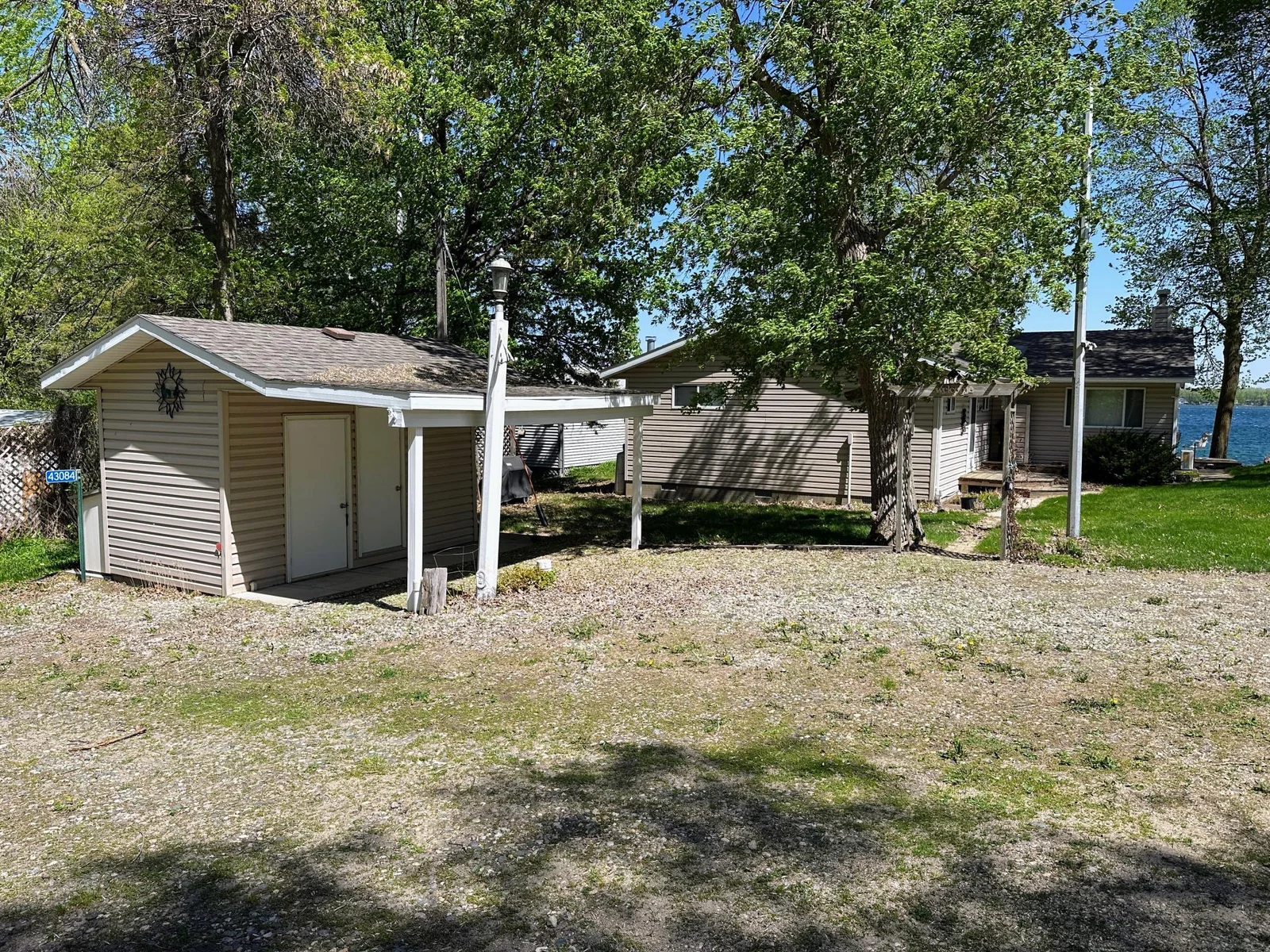 Shed/Carport