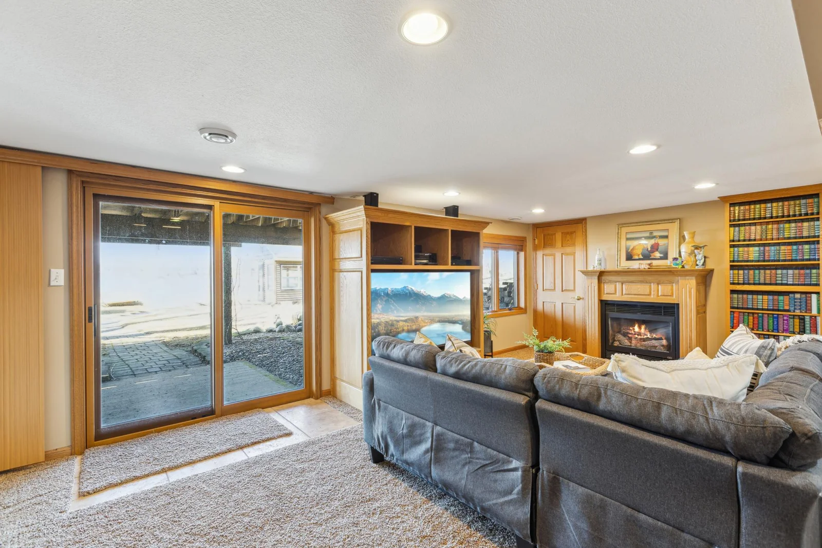 LL gas fireplace