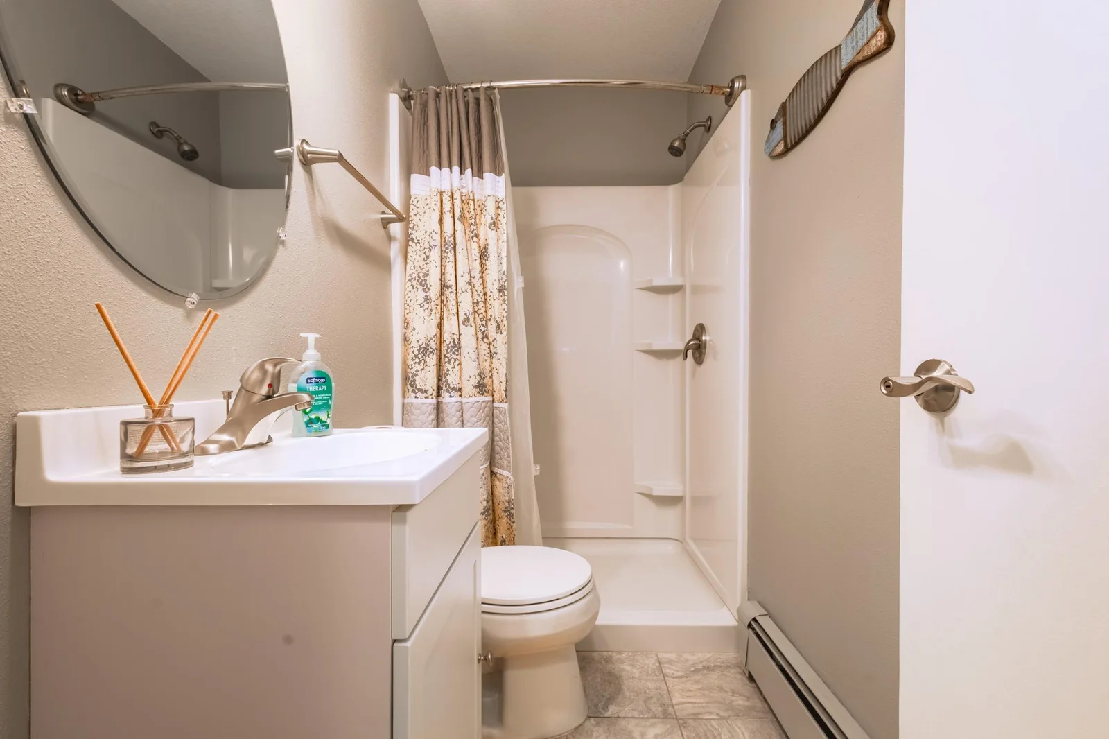 Lower Level 3/4 Bath