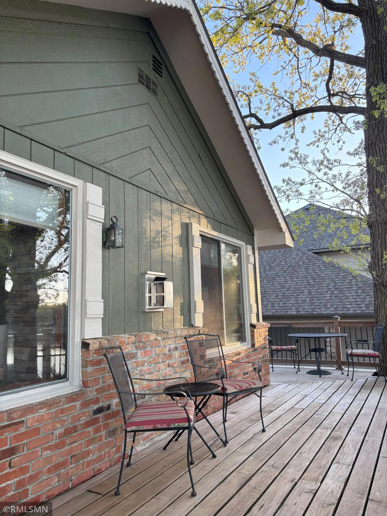 Wrap-around deck provides gorgeous lake views