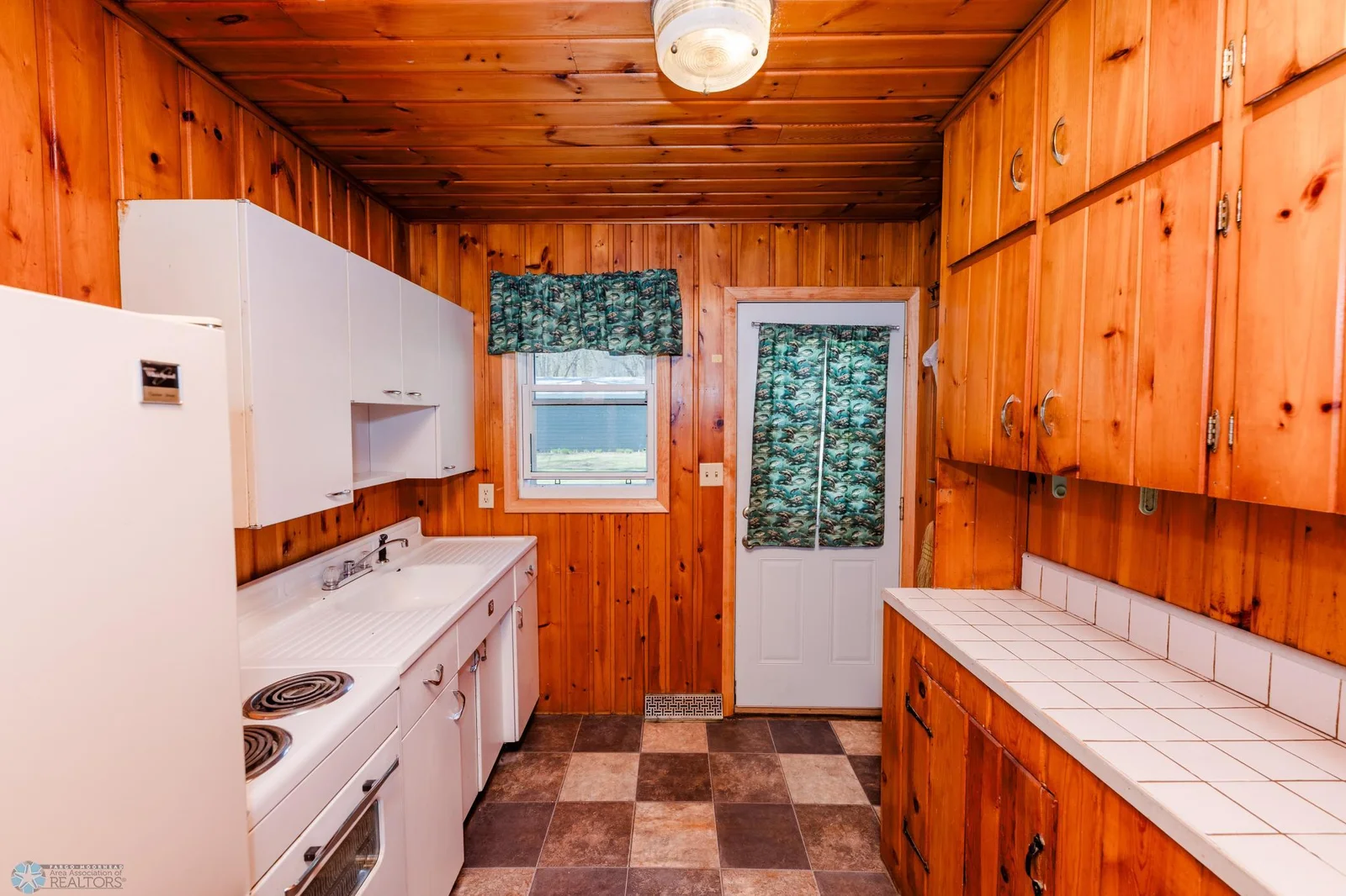 20850 Leona Beach Rd-Rochert, MN 56578-52.jpg