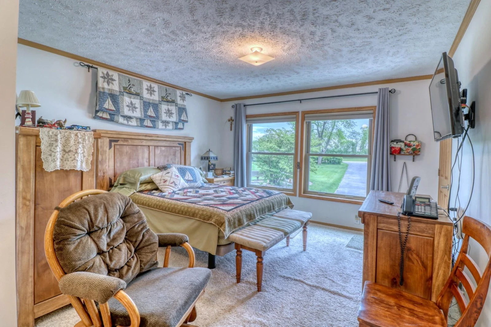 Primary Bedroom1_1.jpg